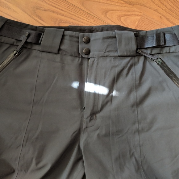 Arcteryx Sabre Ski Pants - Men's Medium, Dark Gray - Picture 4 of 6